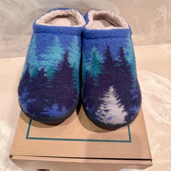 LL BEAN Women's Daybreak Scuffs, Motif - Size 9 - LIKE NEW - Picture 4 of 10